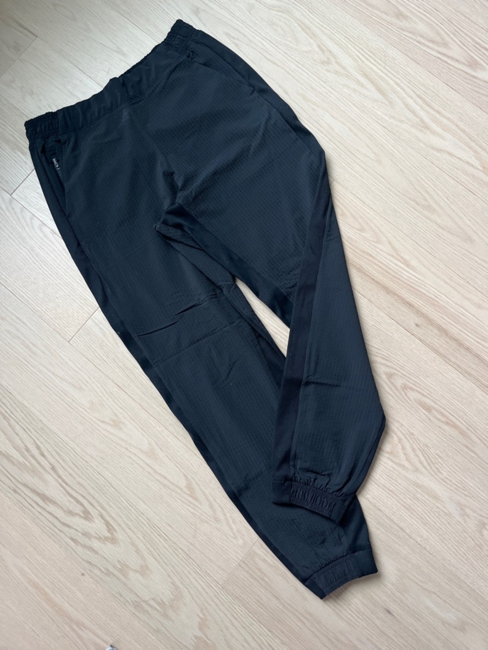 Athleta Textured Brooklyn Jogger Pants